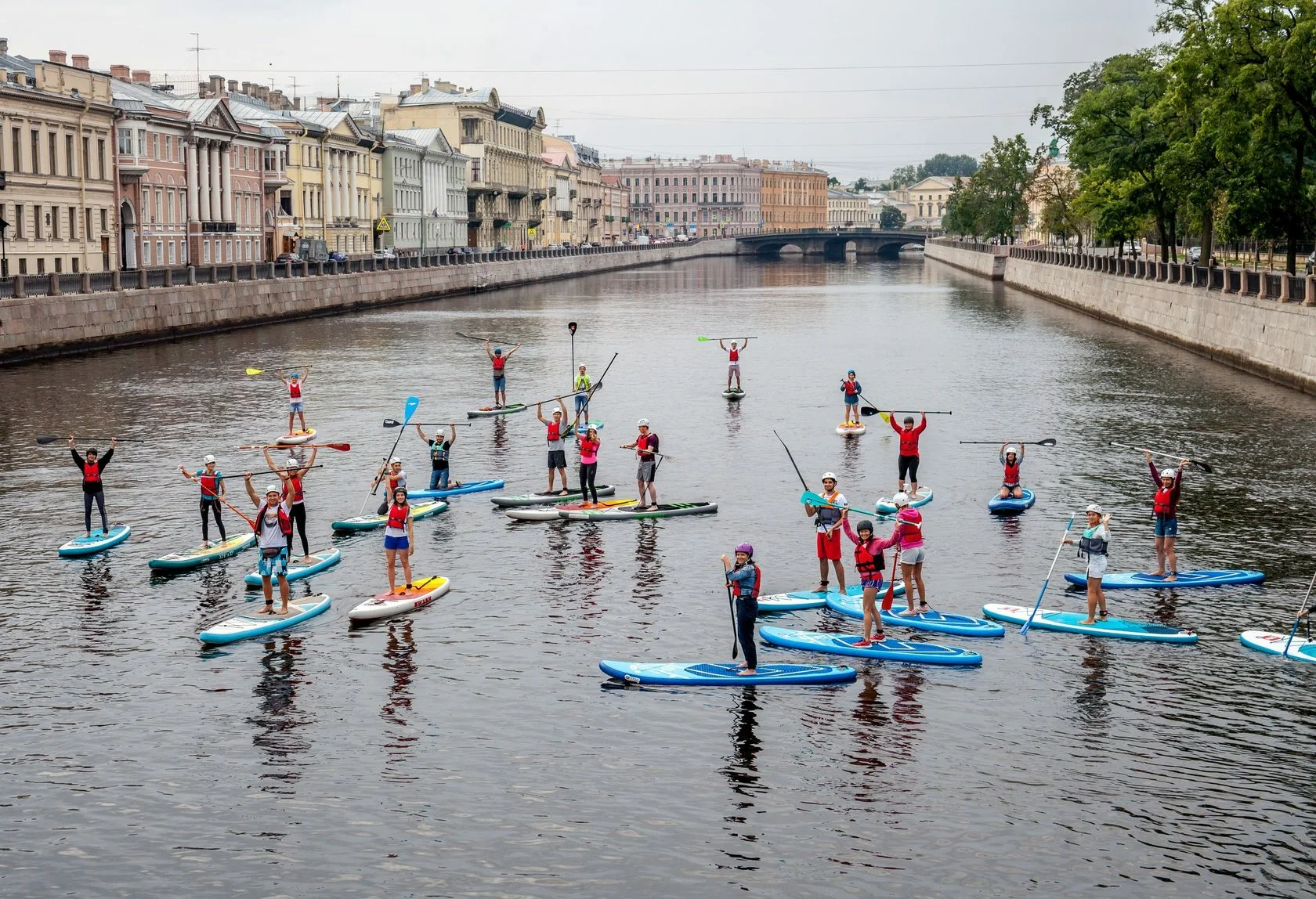 Отдых на воде в Петербурге: сочетаем активный и познавательный туризм