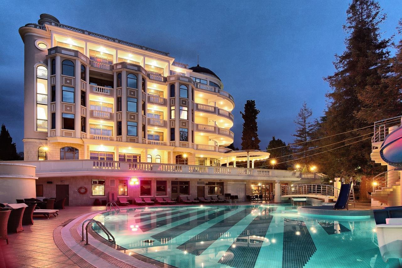 В отелях Сочи и Анапы почти не осталось номеров на период осенних каникул